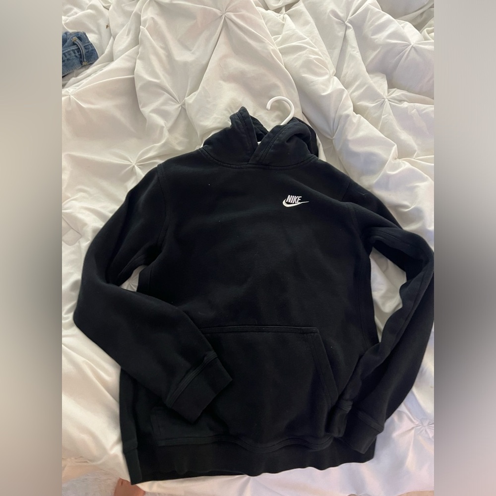nike hoodie